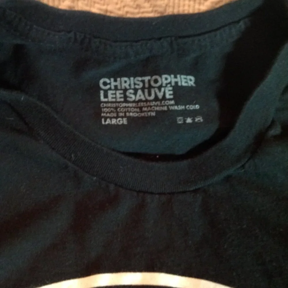 Christopher LEE SAUVE  T-Shirt NOS Grace Maus Coddington Collectible  pOP art